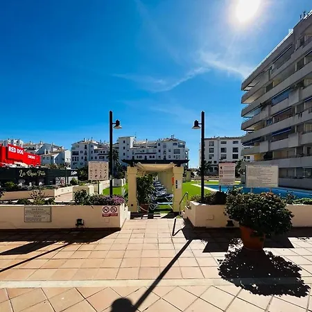 Apartment Puerto Banus, Marina Banus, 2br, 2bth, Pool, Parking, Marbella, 2h *